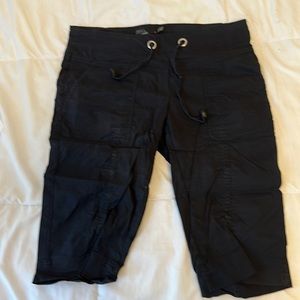 Prana women’s S cargo shorts